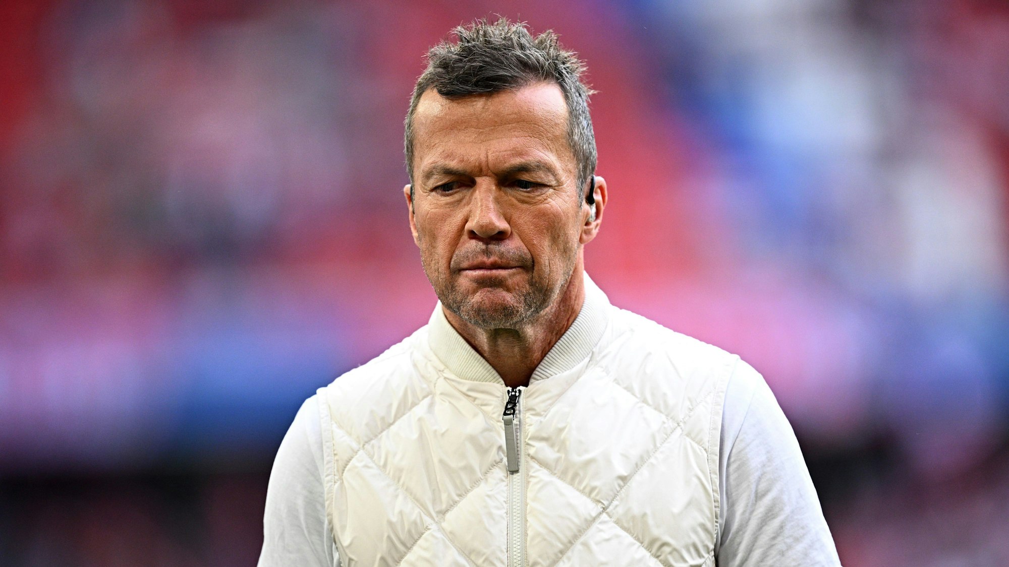 Lothar Matthäus, Ex-Fußballprofi und TV-Experte in der Allianz Arena beim Spiel Bayern München gegen RB Leipzig