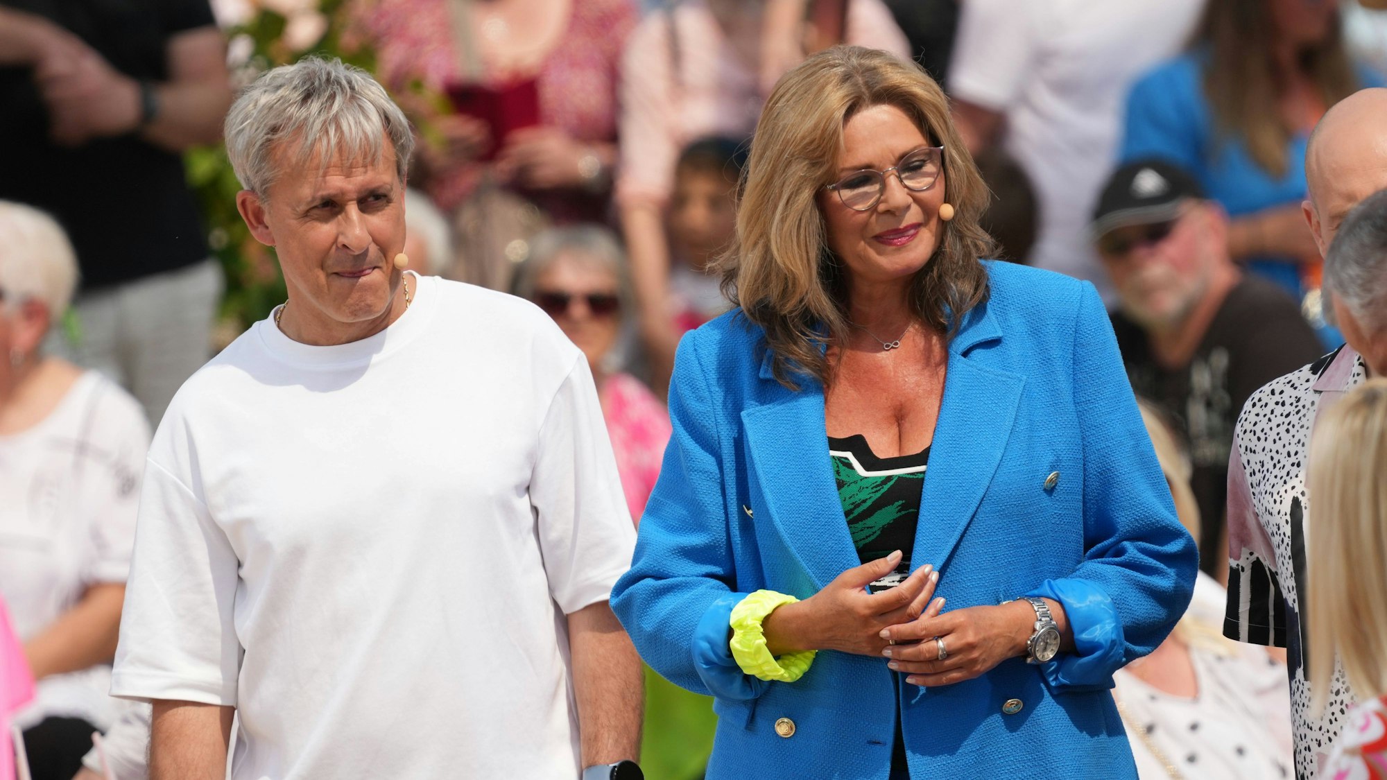 Pierre Littbarski und Maren Gilzer auf dem Lerchenberg.