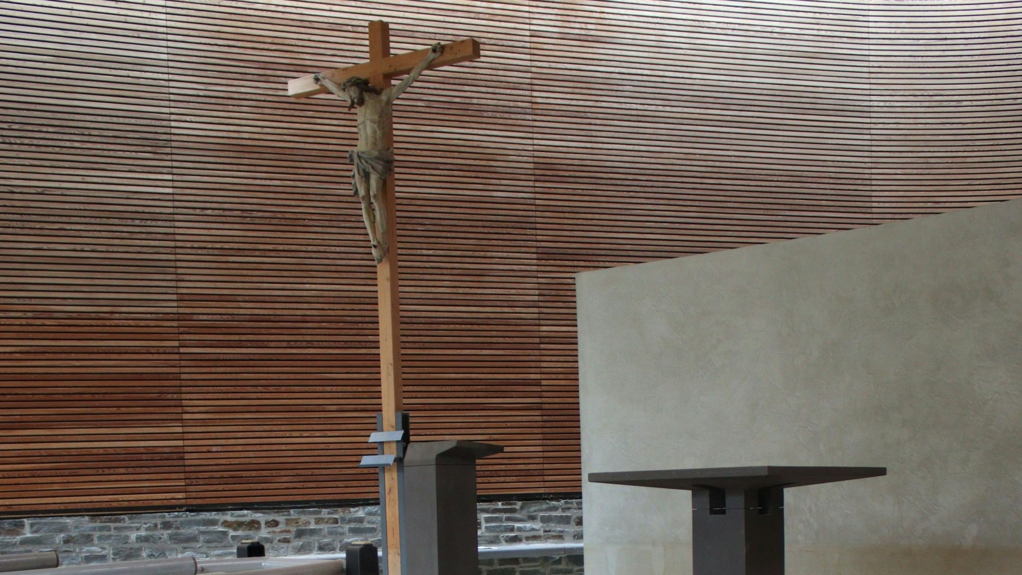 Es ist ein Teil der Schulkapelle zu sehen.