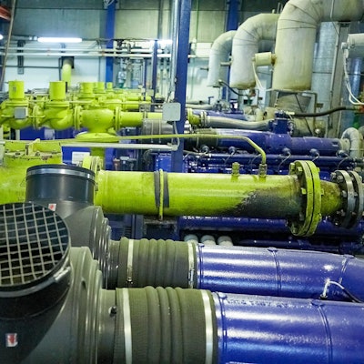 In der Verbrennungsanlage werden die Deponiegase verbrannt.