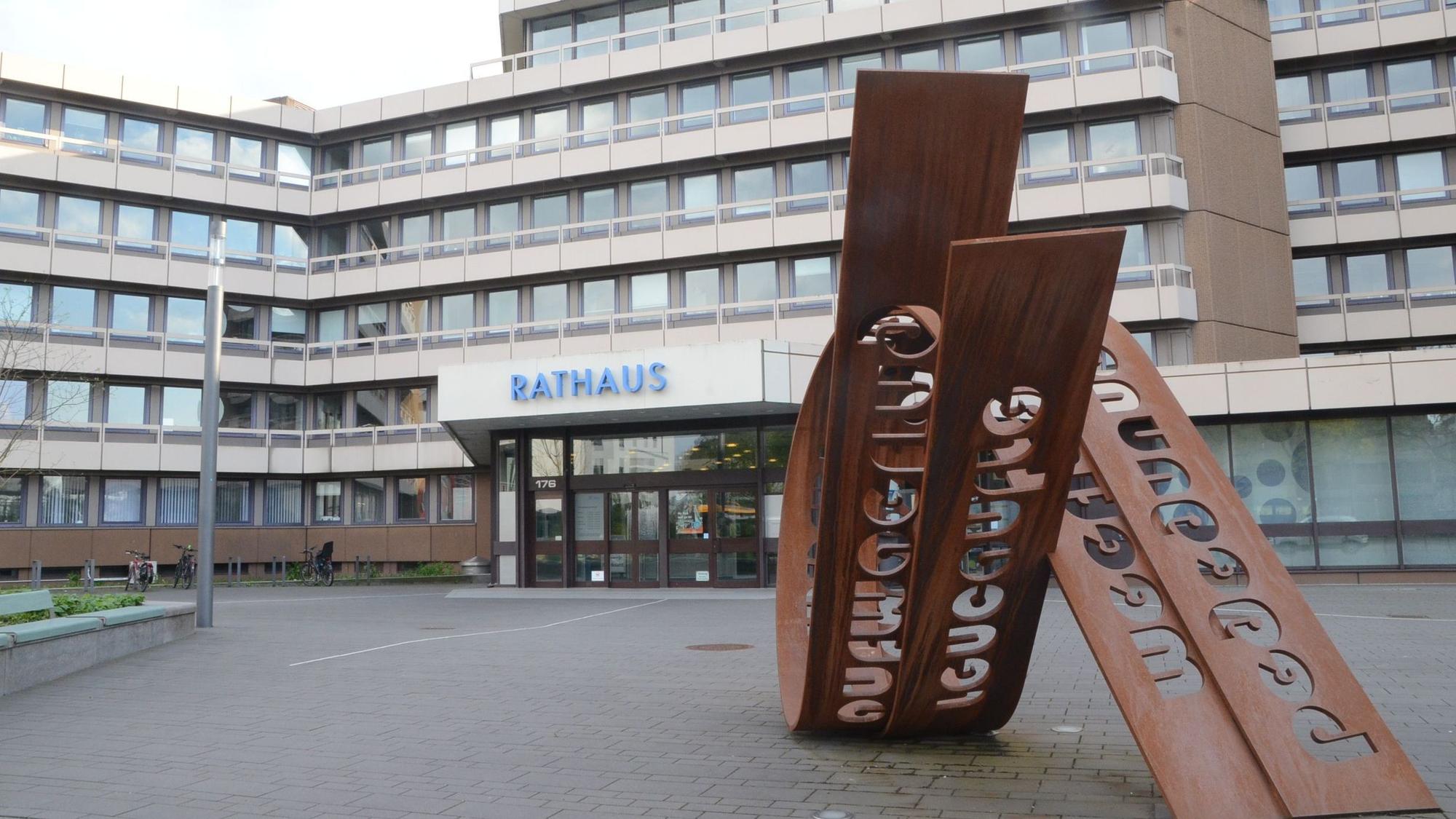 Das Rathaus der Stadt Troisdorf: Die konstituierende Ratssitzung ist für den 4. November angesetzt.