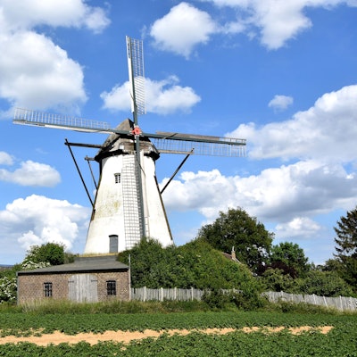 Die Durchfahrholländer-Mühle in Grottenherten ist voll funktionstüchtig.