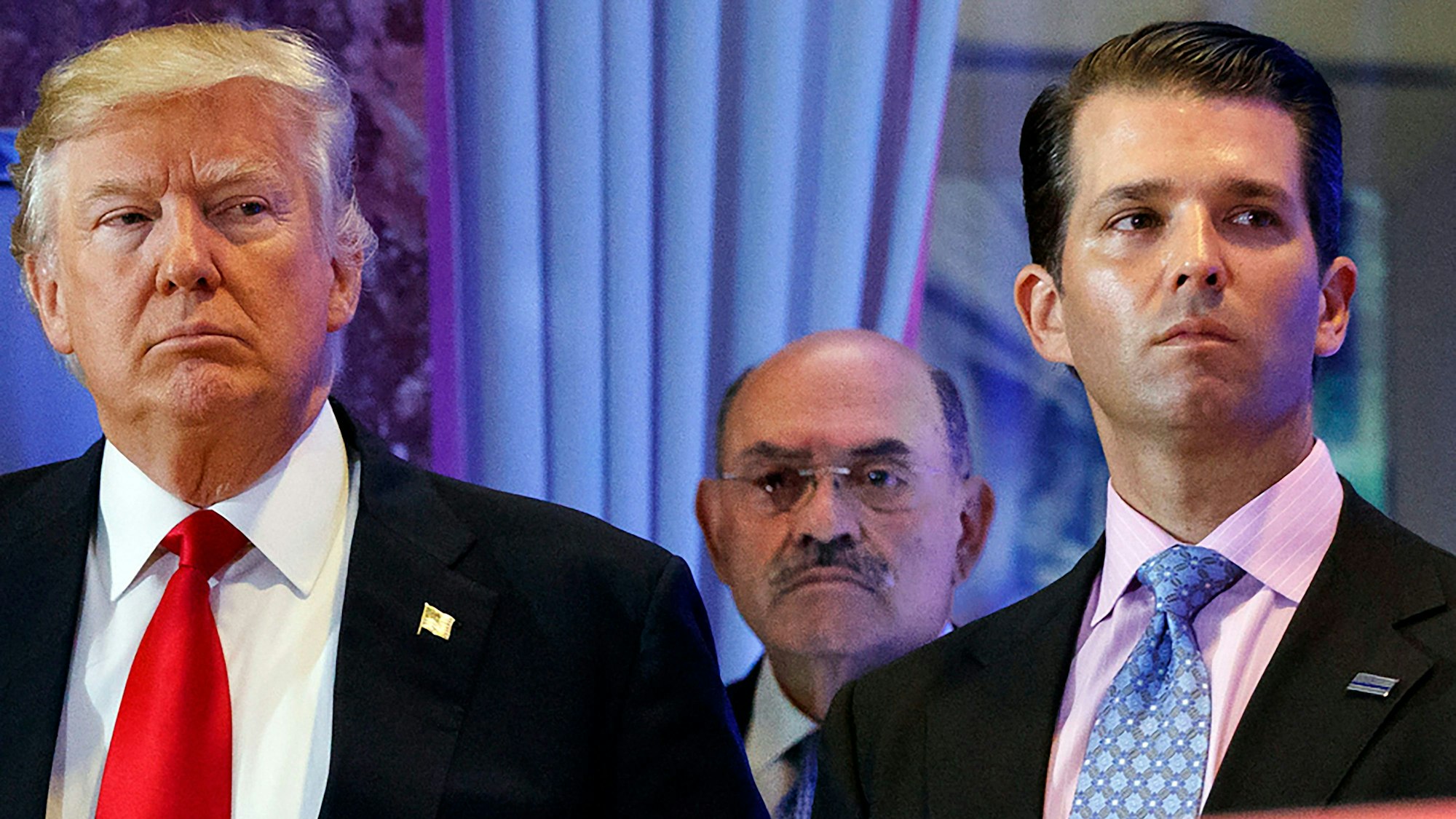 Der ehemalige US-Präsident Donald Trump (l.) zusammen mit seinem Sohn Donald Trump Jr. im Jahr 2017.