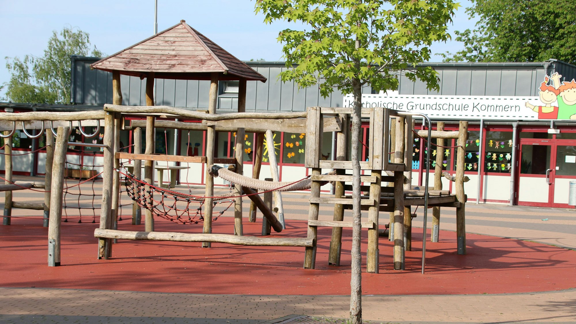 Schulhof Grundschule Kommern