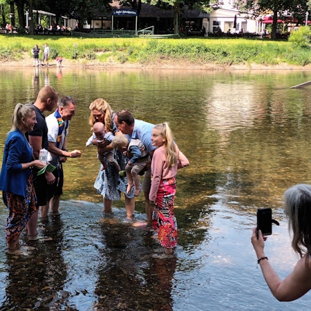 Sieben Kinder taufte der Sankt Augustiner Pfarrer.