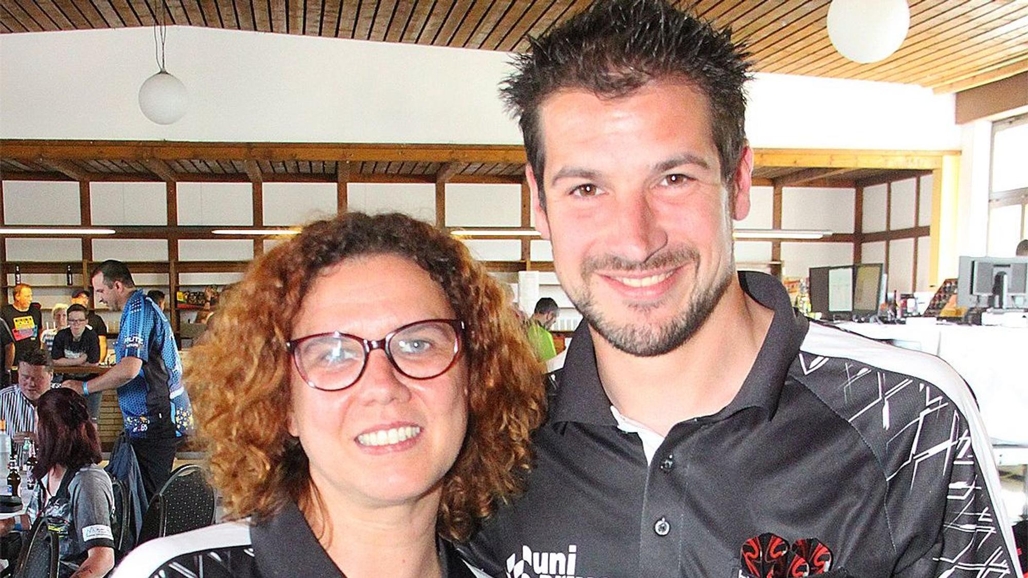 Die Organisatoren von den DC Eifel Vikings, Steffi Eichler und Stephan Diefenbach, freuten sich über mehr als 100 Startende beim 2. Pfingstturnier in Schmidtheim.