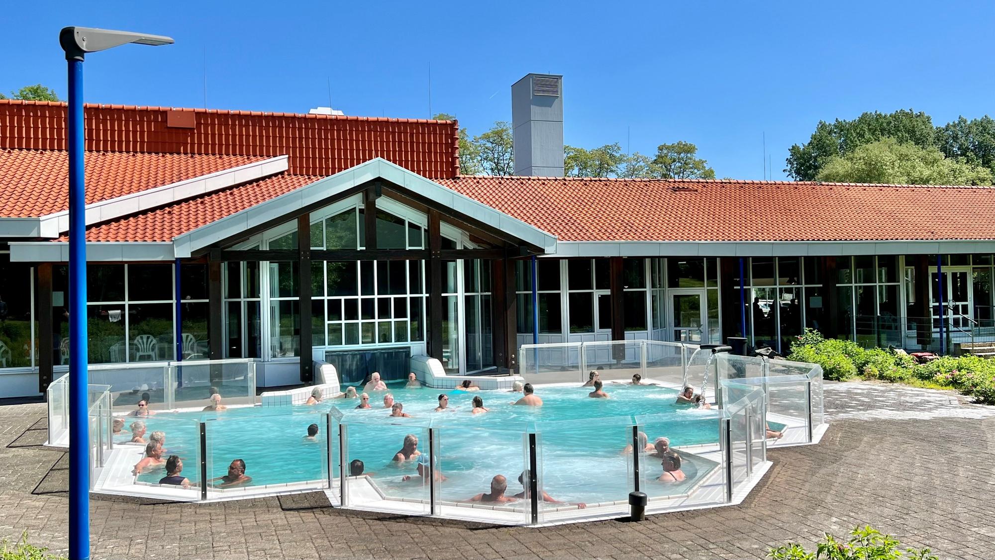 Vitalbad Burscheid: Die beliebte Soletherme im Außenbereich