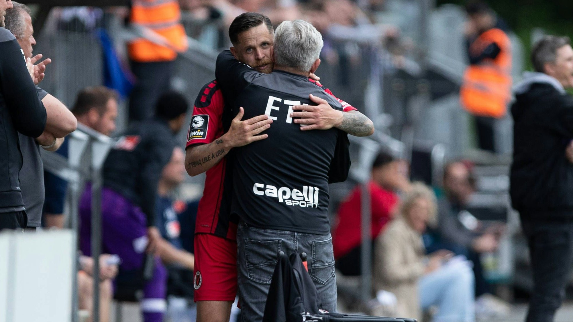 3. Fussball Bundesliga Viktoria Koeln - VfL Osnabrueck Mike Wunderlich Viktoria Koeln, 8, Olaf Janssen Trainer Viktoria Koeln 3. Fussball Bundesliga Viktoria Koeln - VfL Osnabrueck, Sportpark Hoehenberg, 21.05.2023 DFB regulations prohibit any use of photographs as image sequences and/or quasi-video. *** 3 Football Bundesliga Viktoria Koeln VfL Osnabrueck Mike Wunderlich Viktoria Koeln, 8 , Olaf Janssen Coach Viktoria Koeln 3 Football Bundesliga Viktoria Koeln VfL Osnabrueck, Sportpark Hoehenberg, 21 05 2023 DFB regulations prohibit any use of photographs as image sequences and or quasi video Copyright: xBEAUTIFULxSPORTS/Buriakovx