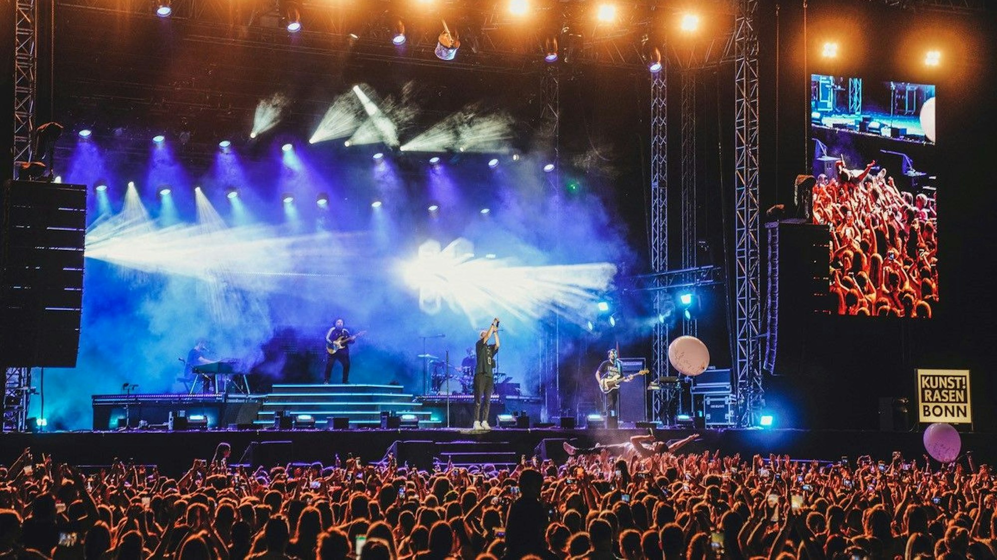 Festival Open Air Kunst!Rasen Bonn, Foto: Moritz Künster Kunstrasen GMBH