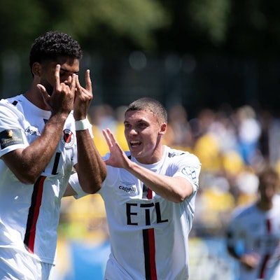 Bitburger-Pokalfinale 2023: 1. FC Dueren - Viktoria Koeln Vikroria Koeln Jubel zum 0:1 durch Andre Becker Viktoria Koeln, 9 Finaltag der Amateure Bitburger-Pokalfinale 2023: 1. FC Dueren - Viktoria Koeln, Koeln, Sportpark Hoehenberg, 03.06.2023 *** Bitburger Cup Final 2023 1 FC Dueren Viktoria Koeln Vikroria Koeln Cheers to 0 1 by Andre Becker Viktoria Koeln, 9 final day of the amateurs Bitburger Cup Final 2023 1 FC Dueren Viktoria Koeln, Koeln, Sportpark Hoehenberg, 03 06 2023 Copyright: xBEAUTIFULxSPORTS/Buriakovx