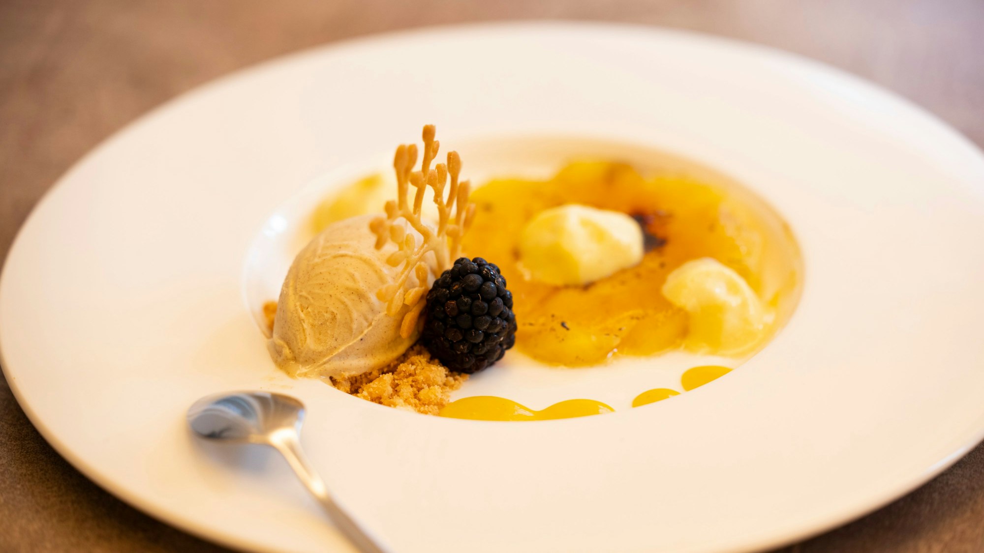 Marinierte Ananas geflämmt | Grillbananen Eis