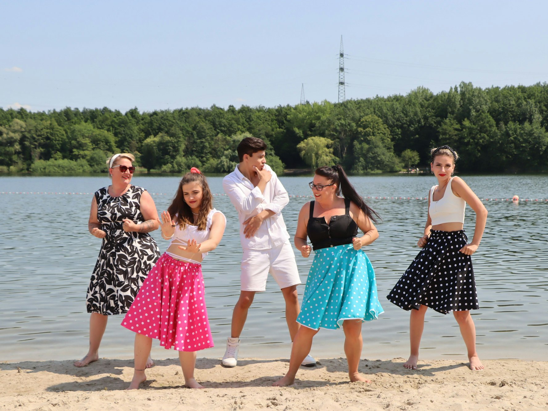 Tänzer am Otto-Maigler-See in Hürth.