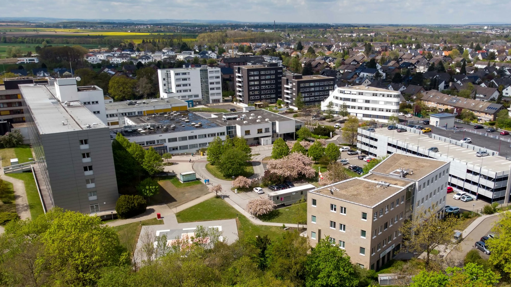 Luftaufnahme des Marien-Hospitals in Euskirchen.