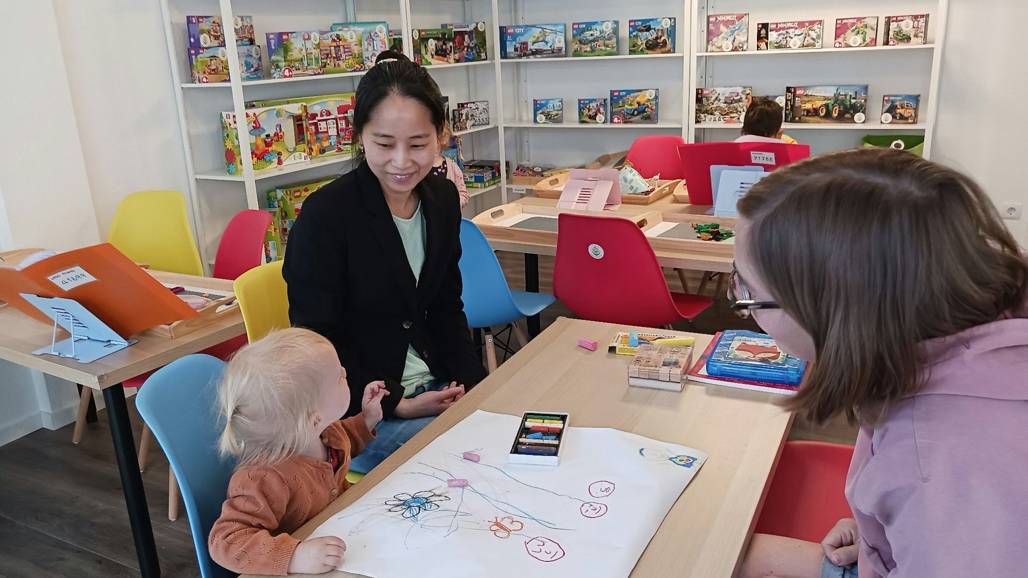 Familiencafe Glücksmomentum an der Scheerengasse in Siegburg, Inhaberin Seojin Hinkelmann