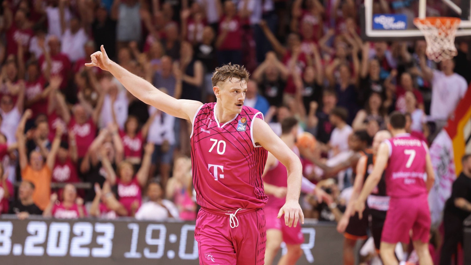 Finn Delany / Telekom Baskets Bonn vs. ratiopharm Ulm , Playoffs Finale Spiel 2 *** Finn Delany Telekom Baskets Bonn vs ratiopharm Ulm , Playoffs Final Game 2