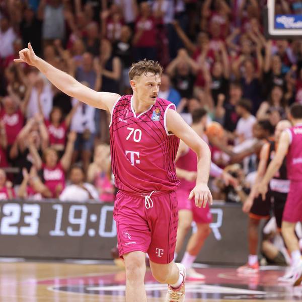 Finn Delany / Telekom Baskets Bonn vs. ratiopharm Ulm , Playoffs Finale Spiel 2 *** Finn Delany Telekom Baskets Bonn vs ratiopharm Ulm , Playoffs Final Game 2
