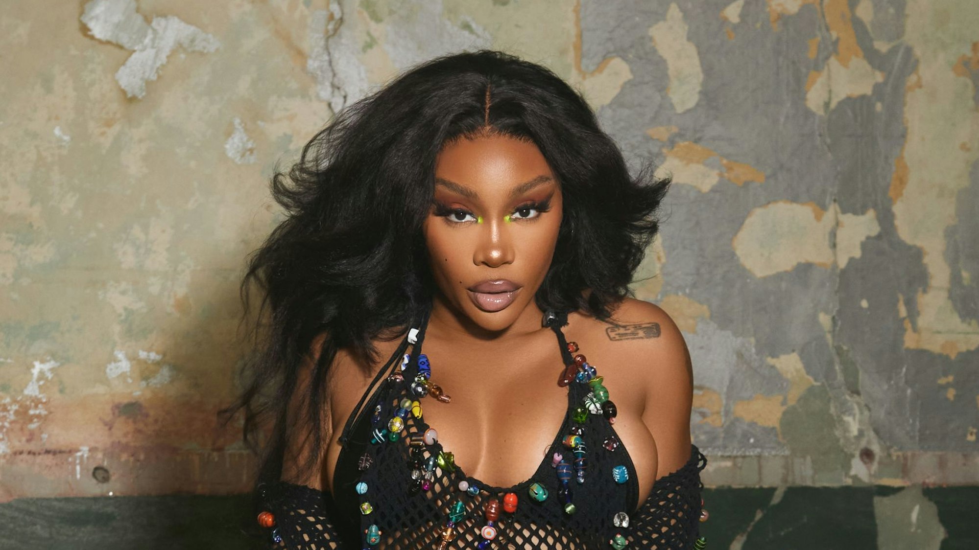 Aktuelle Fotos waren in Köln nicht erlaubt und auch sonst sind Aufnahmen von ihren Bühnenshows rar.