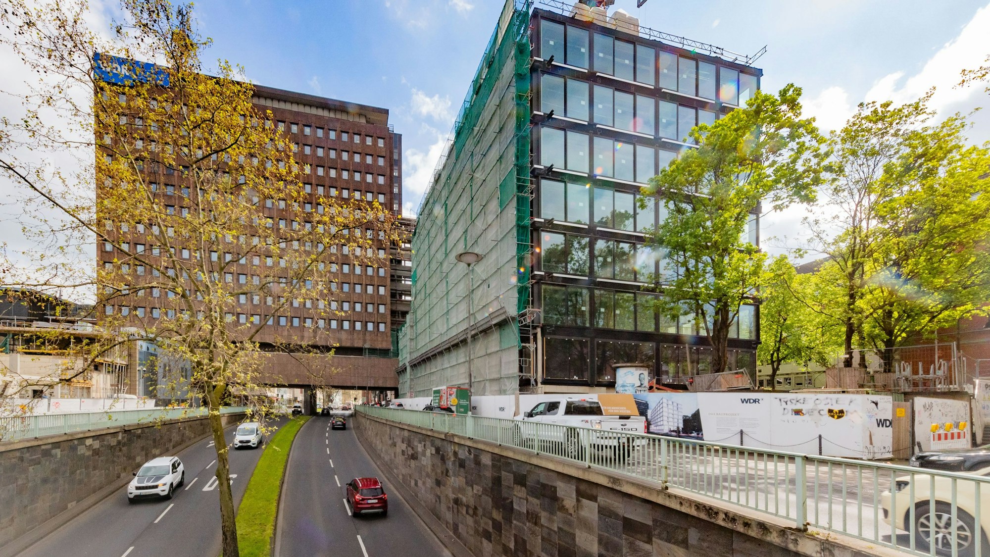 Das künftigen WDR-Medienhauses (r.) an der Tunisstraße