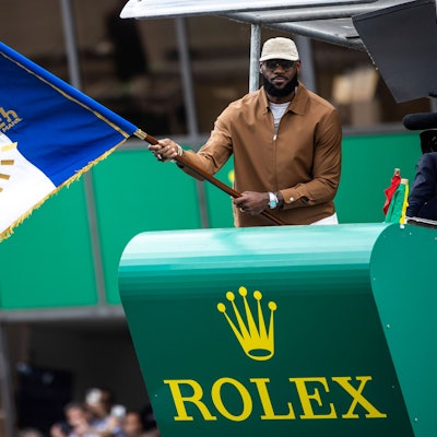 LeBron James gibt das Startsignal in Le Mans.