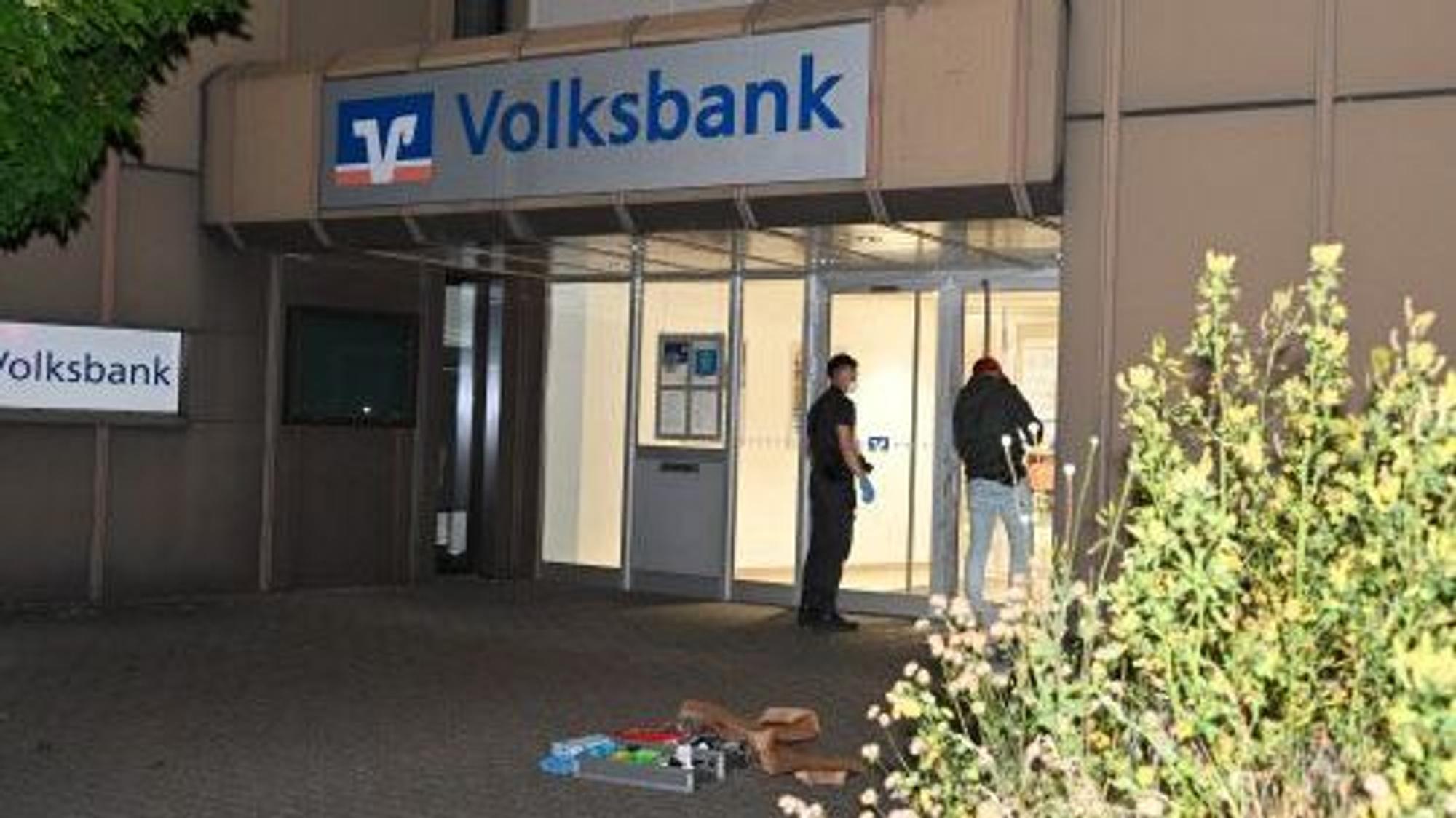 In der Bank hat eine Sicherheitseinrichtung (Nebelanlage) das Eindringen verhindert.