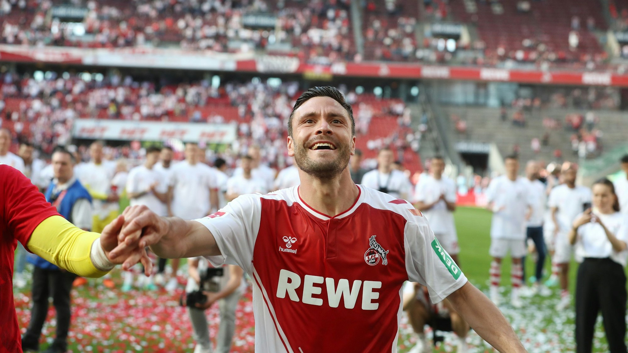 Jonas Hector bei seinem Abschied