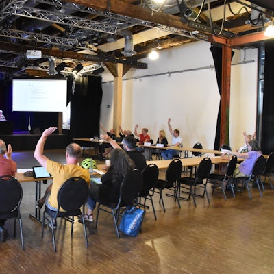 Gemeinderat Windeck während einer Sitzung