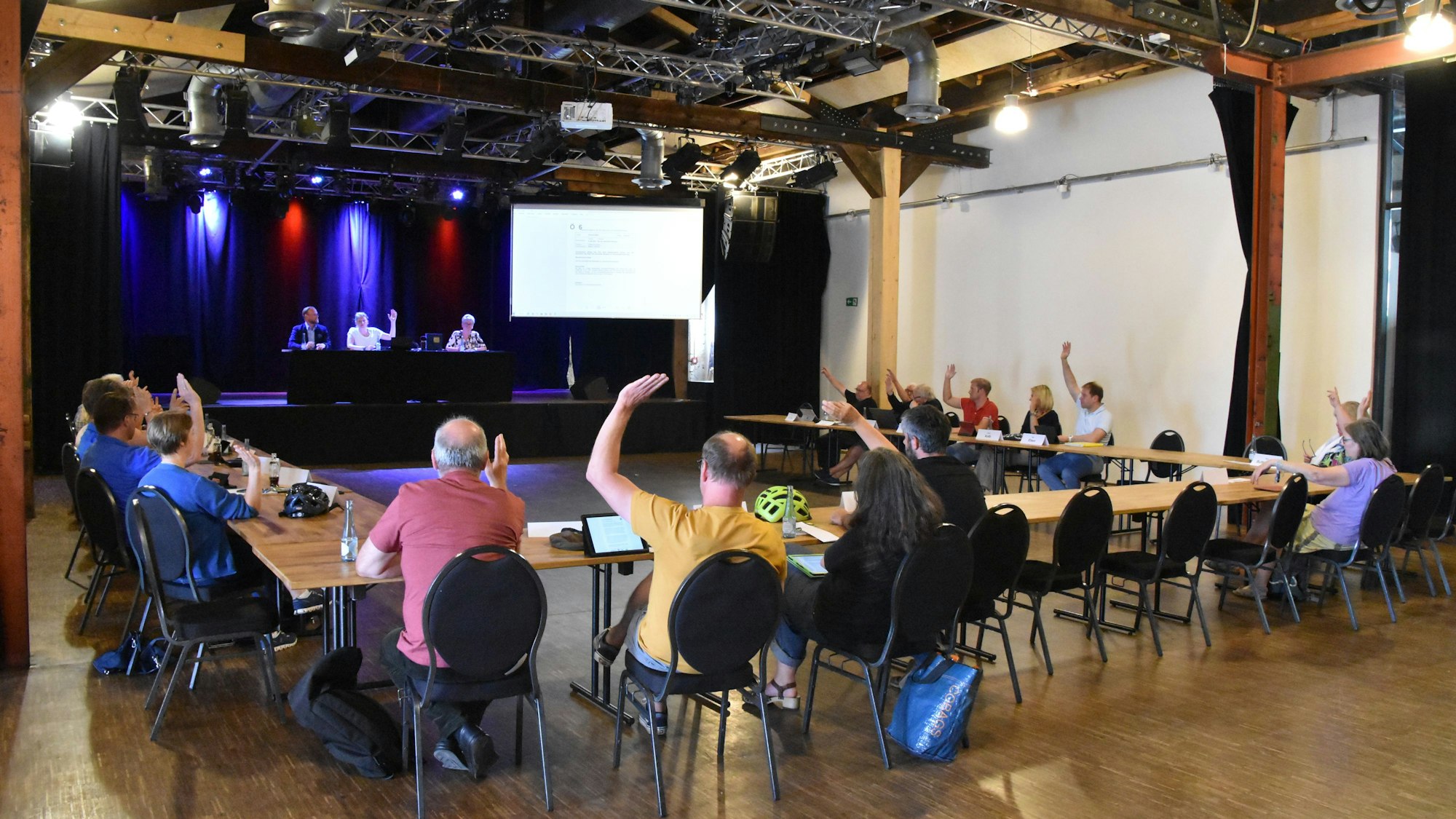 Gemeinderat Windeck während einer Sitzung