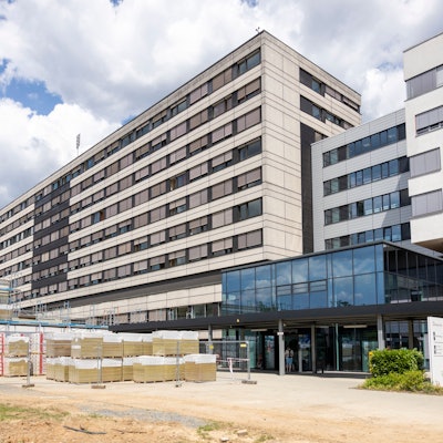 Die Klinik Köln-Merheim
