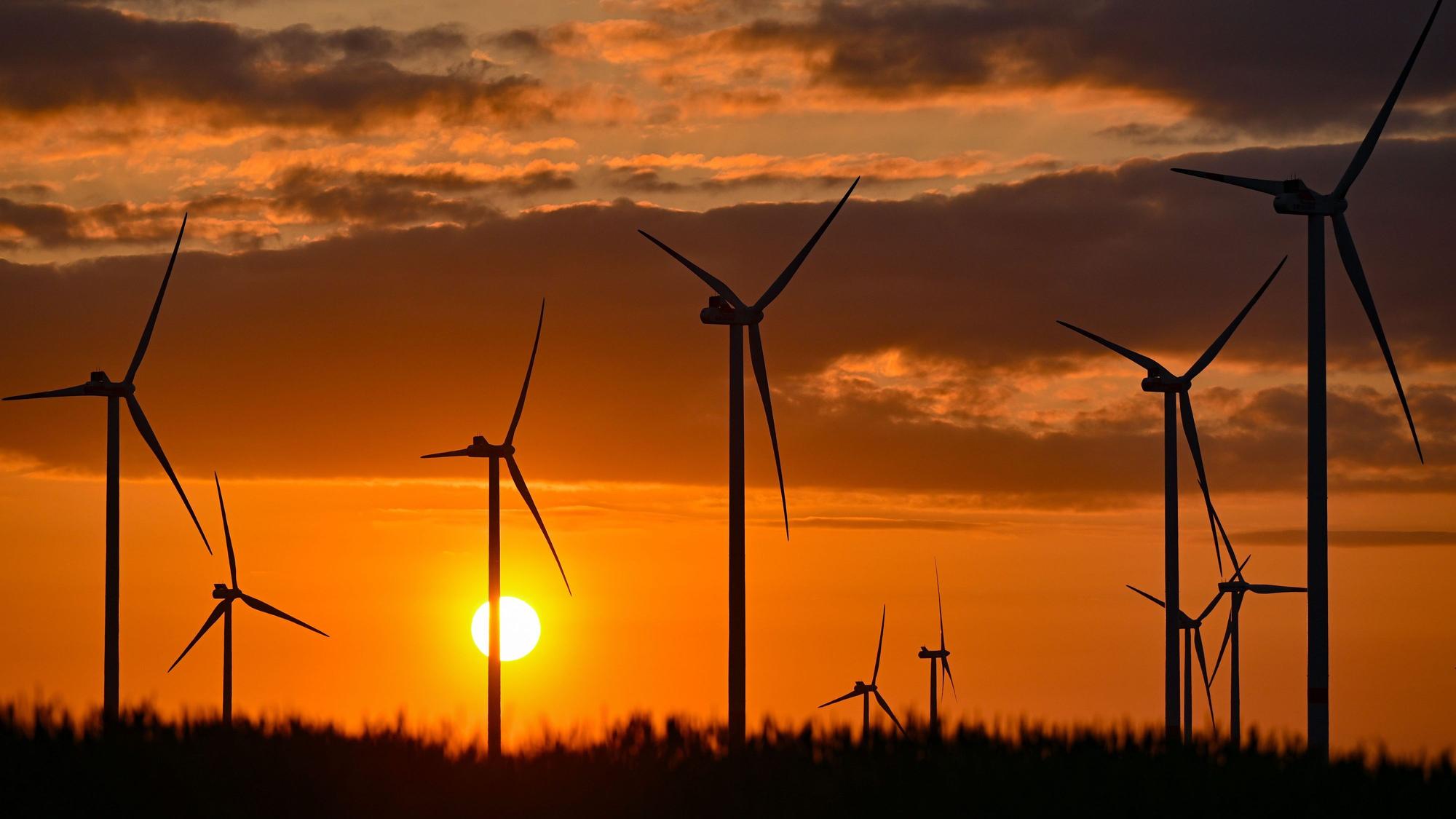 Beim Thema Energiewende sind die Bürgerinnen und Bürger skeptisch.