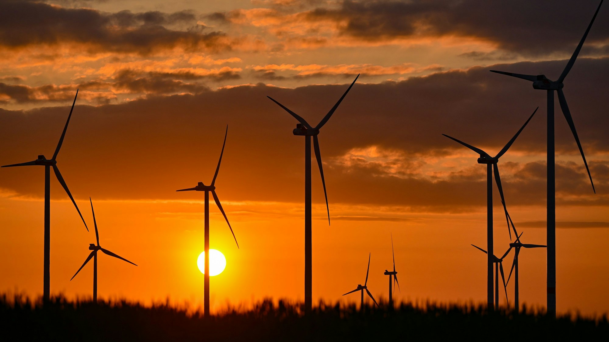 Beim Thema Energiewende sind die Bürgerinnen und Bürger skeptisch.