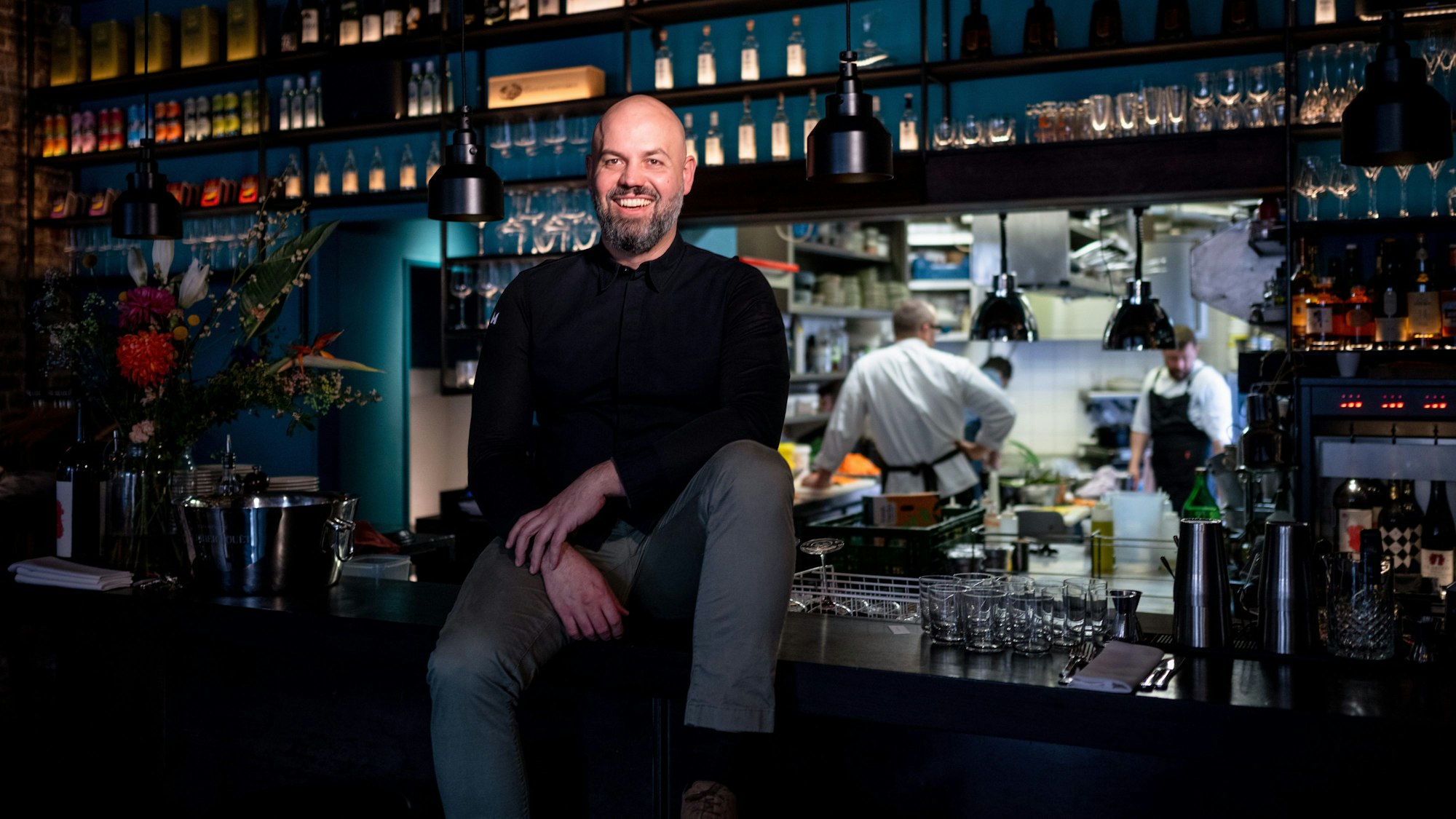 Konstantin Tzikas im Phaedra in der Kölner Südstadt.