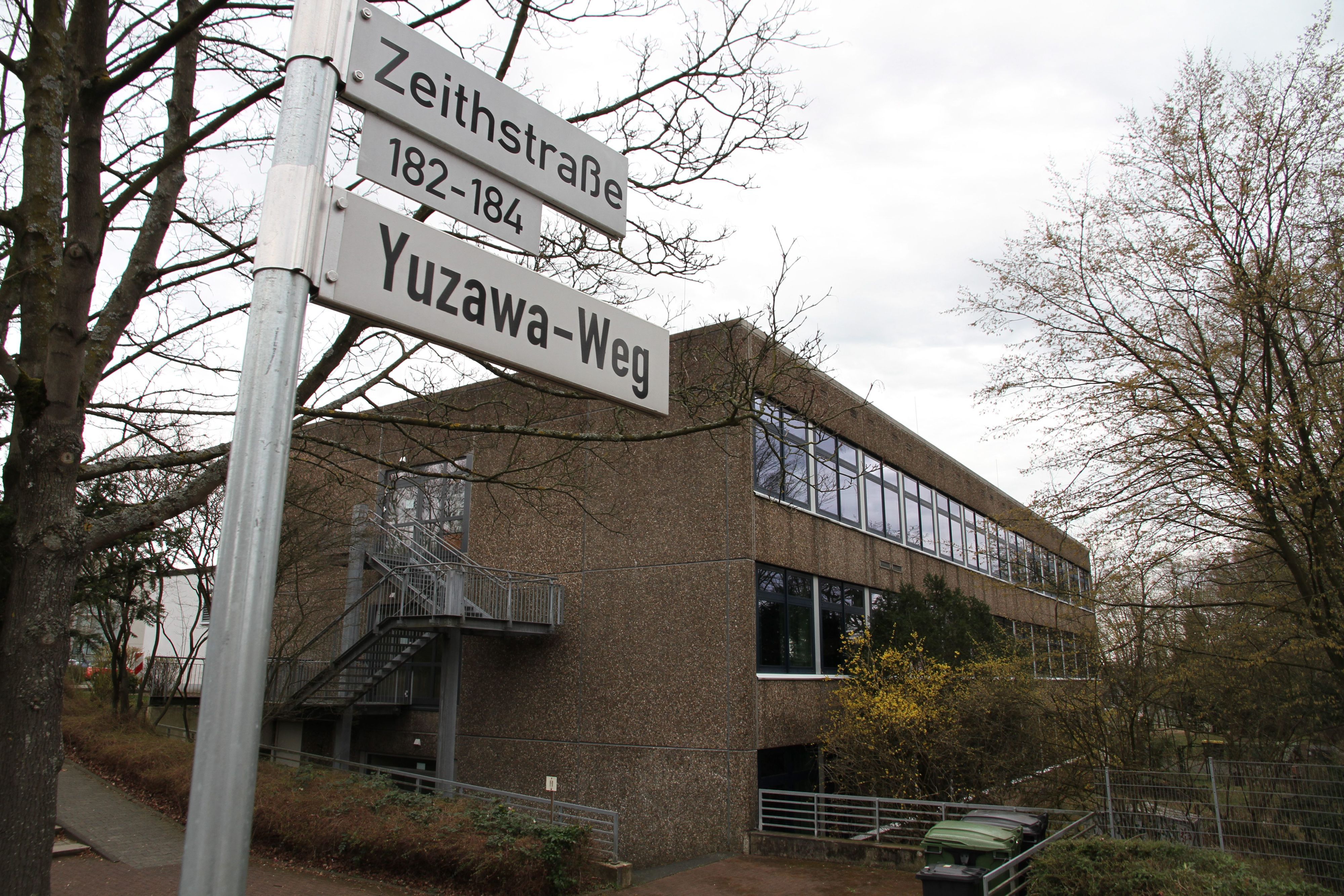Anno-Gymnasium.