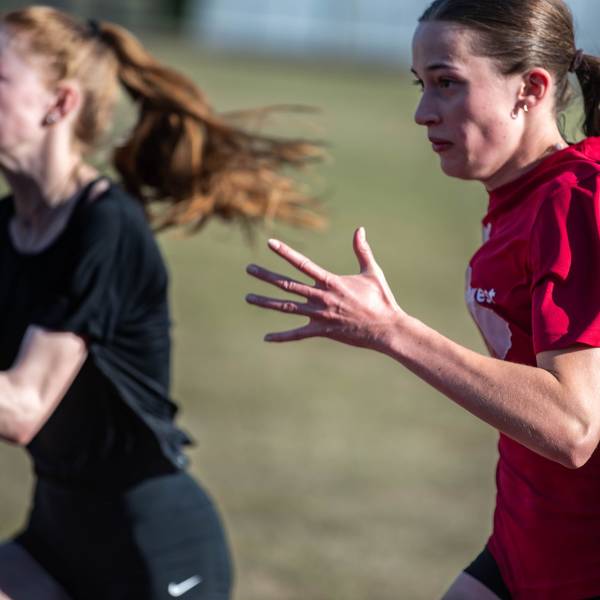 Lisa Mauer beim Training des TuS Zülpich.