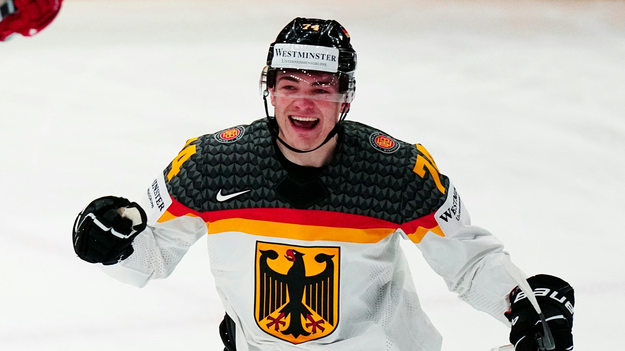 Stürmer Justin Schütz bei seinem Einsatz für die deutsche Mannschaft.