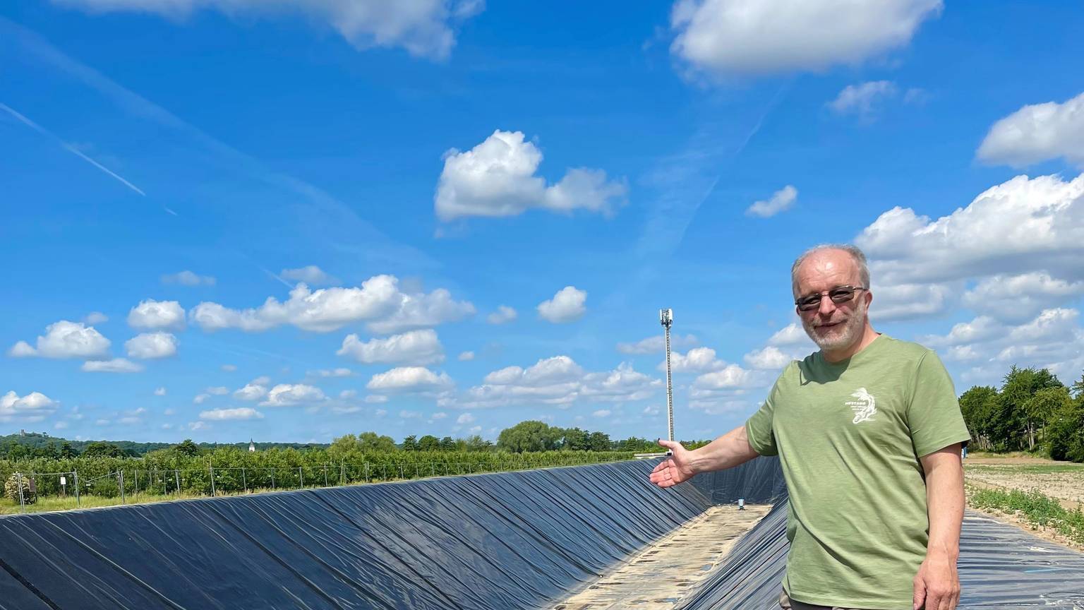 Meckenheim, Ersdorf, Guido Brünagel, Verbandsvorsteher
Wasser- und Bodenverband, steht am Rande eines der großen Wasserbecken