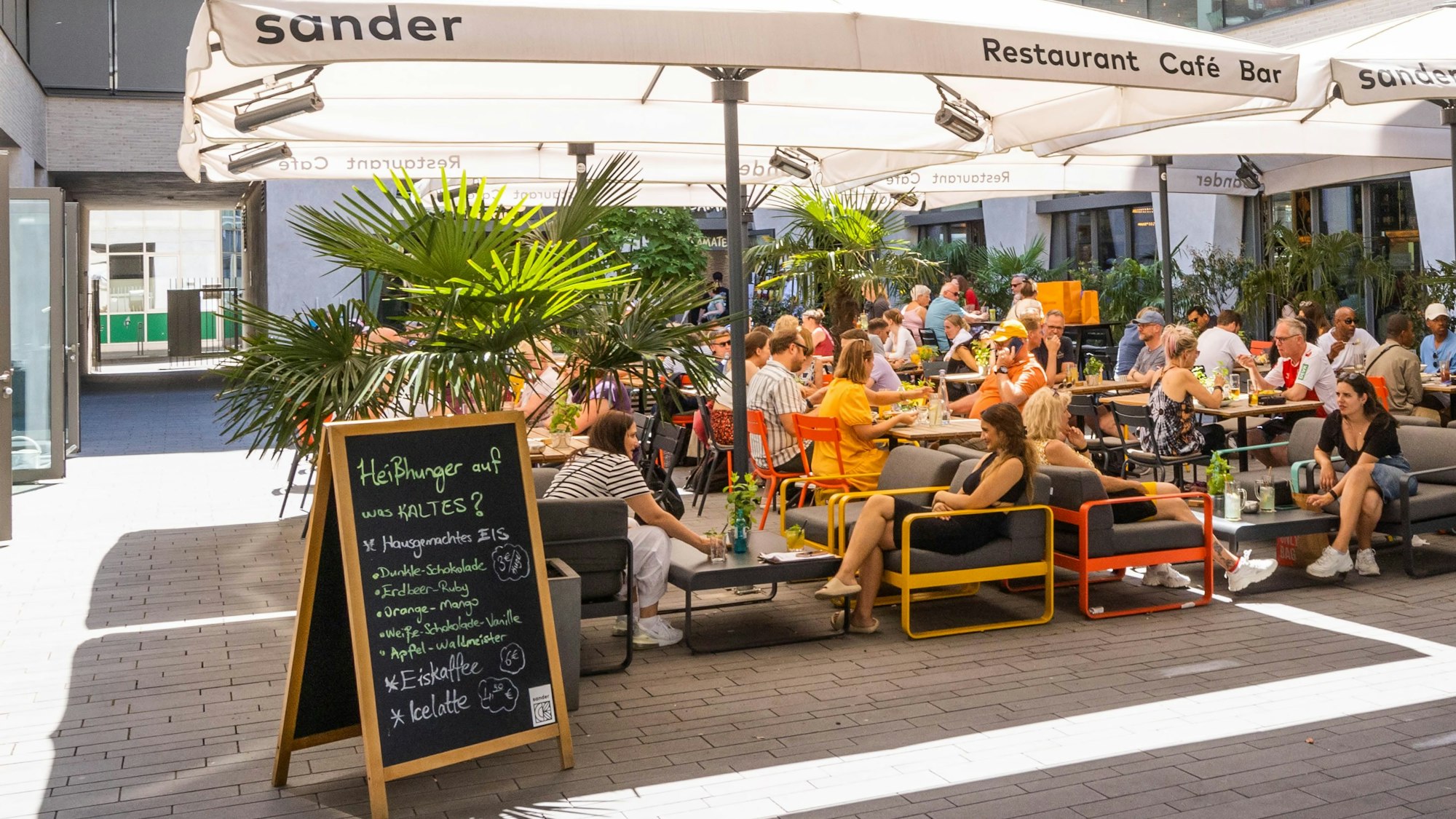 Das Antoniter-Quartier erfreut sich bereits einer regen Mischnutzung.