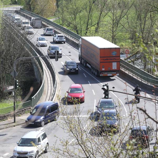 Die Brücke über die Sieg zwischen Hennef und Allner