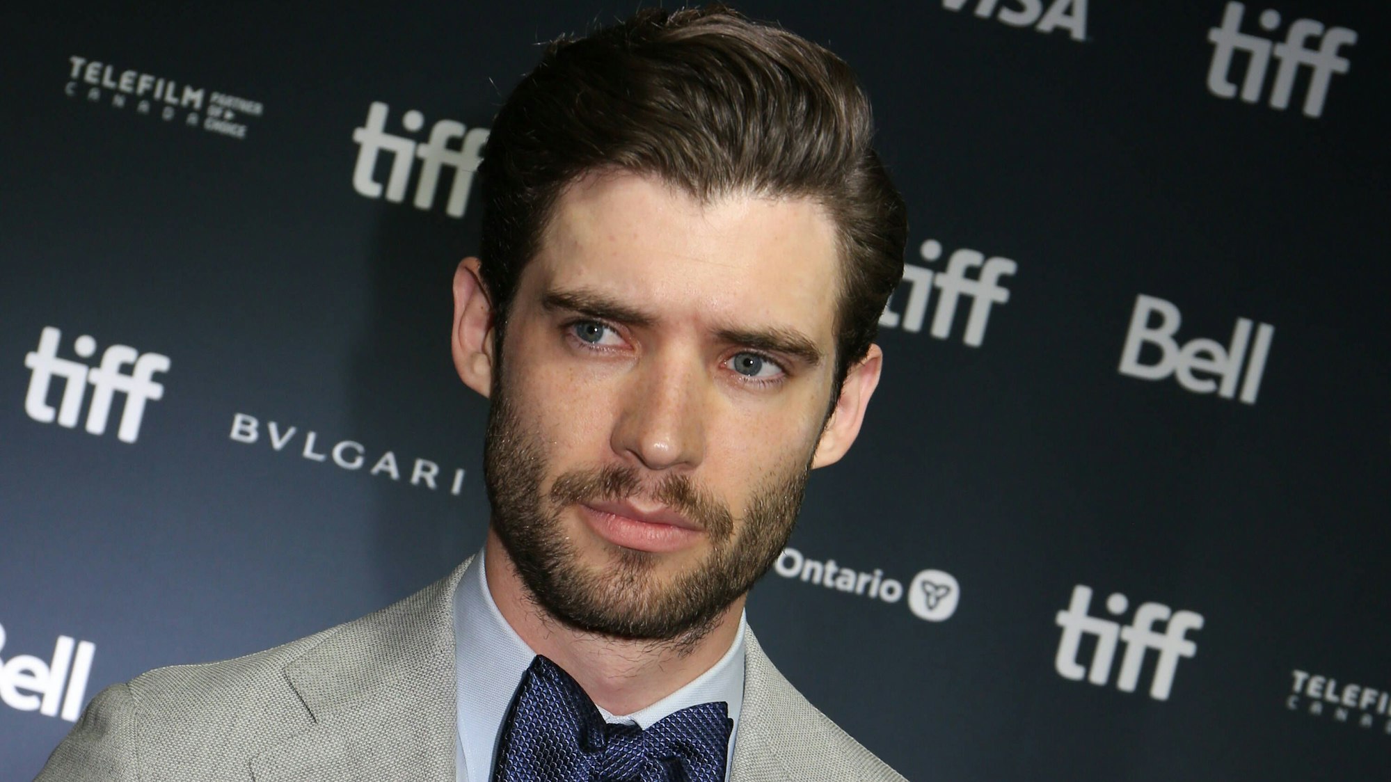 David Corenswet auf dem roten Teppich.