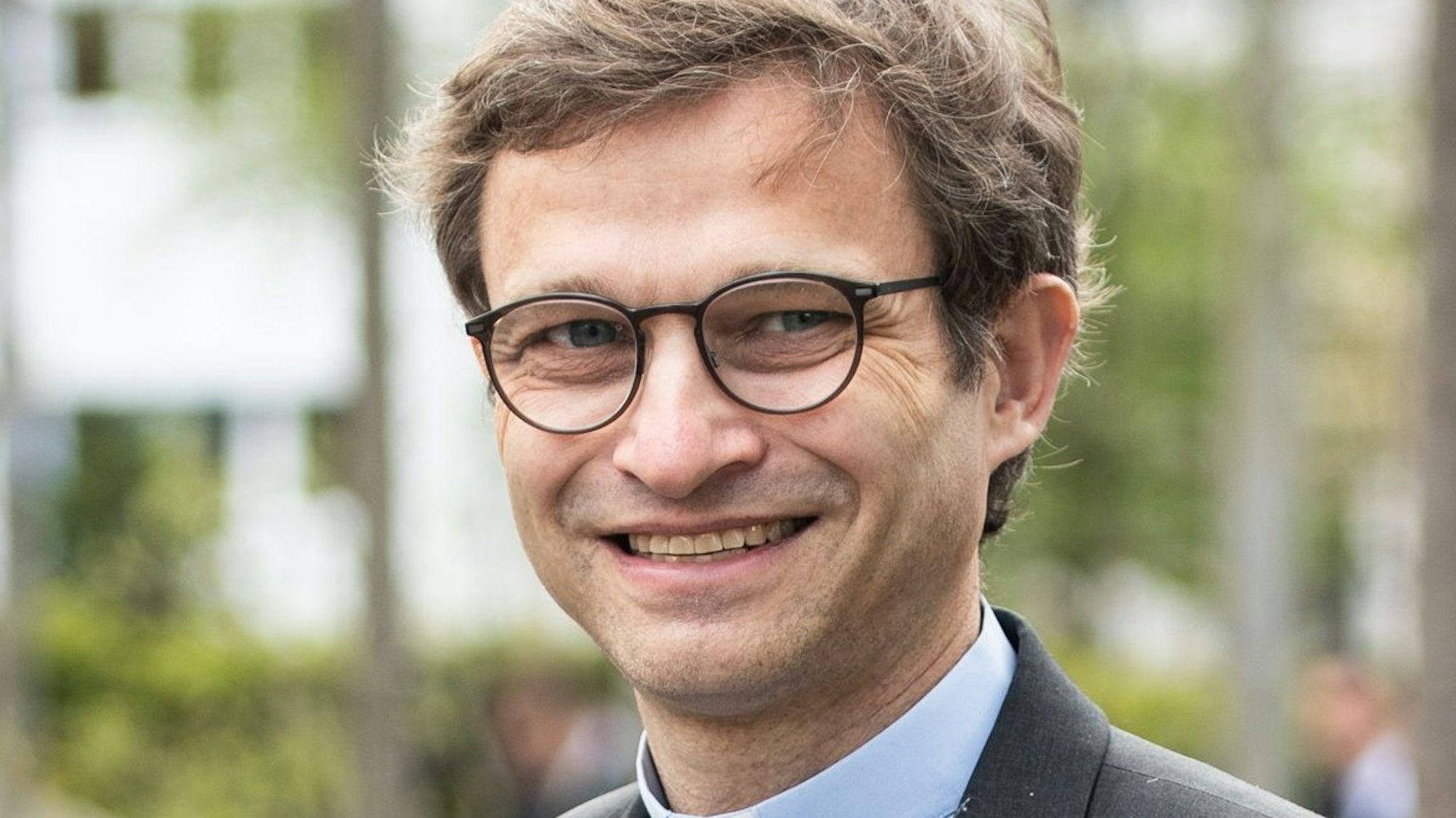 15.04.2021 Köln
Einsegung der neuen Räume der KHKT (Kölner Hochschule für Katholische Theologie)
Köln-Lindenthal durch Erzbischof Rainer Maria Kardinal Wölki
(c) Foto: Christian Knieps
Pressefotos
Für zur Berichterstattung belieferte Medien gilt: Keine Weitergabe an Dritte.
Die Lieferung von Bildmaterial der von Ihnen bei mir in Auftrag gegebenen Fotoproduktion beruht auf meinen Allgemeine Geschäftsbedingungen (AGB) die. auf der Internetseite www.christianknieps.de einzusehen sind.
Der Fotograf (Christian Knieps) übernimmt keinerlei Haftung für die eventuelle Verletzung von Persönlichkeitsrechten.