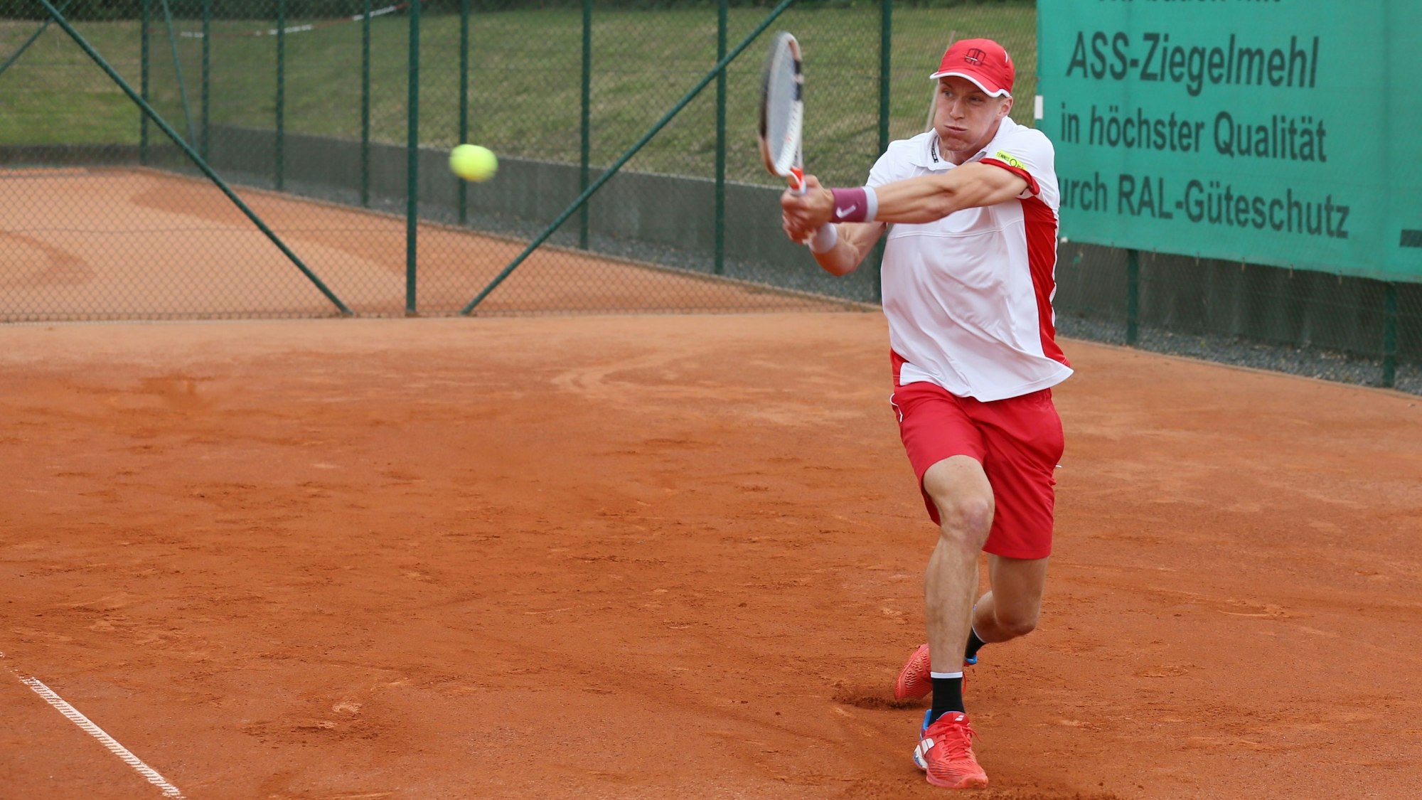 14.07.2019
Köln:
Tennis, Bundesliga: RW Köln - BW Krefeld
Erstes Heimspiel 
Jan Choinski
Foto: Martina Goyert