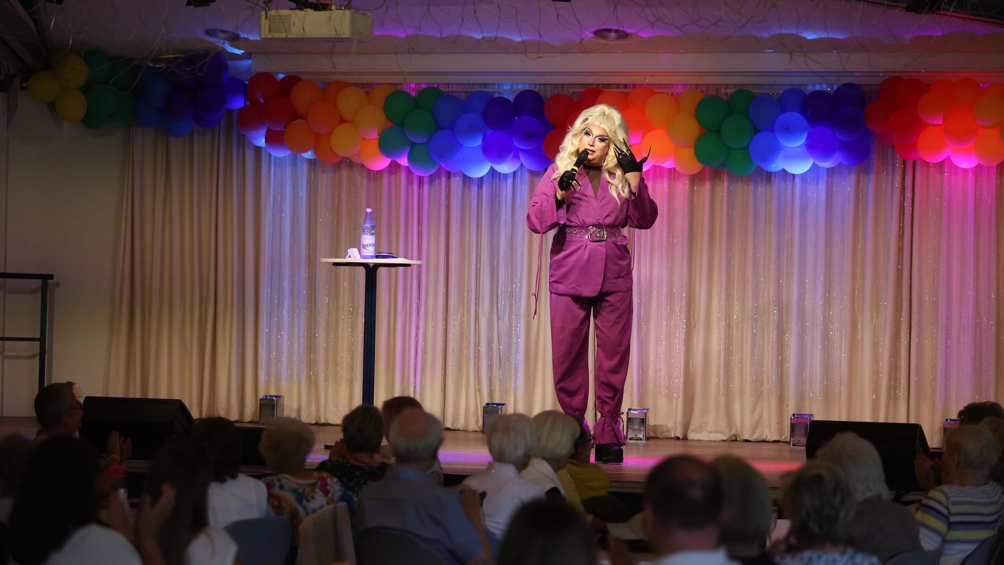 Drag Queen Pam Pengco bei den SBK