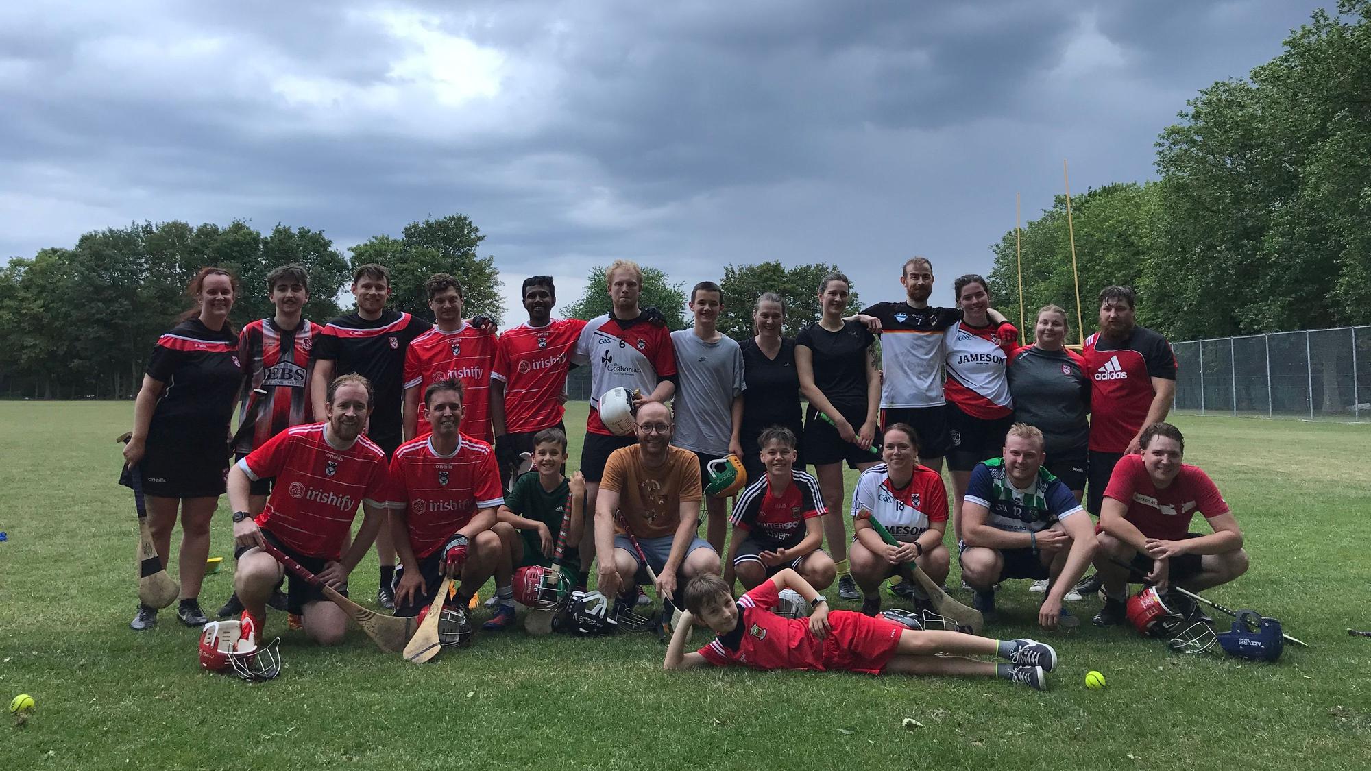 Das Team der Cologne Celtics nach dem Training beim Mannschaftsfoto.