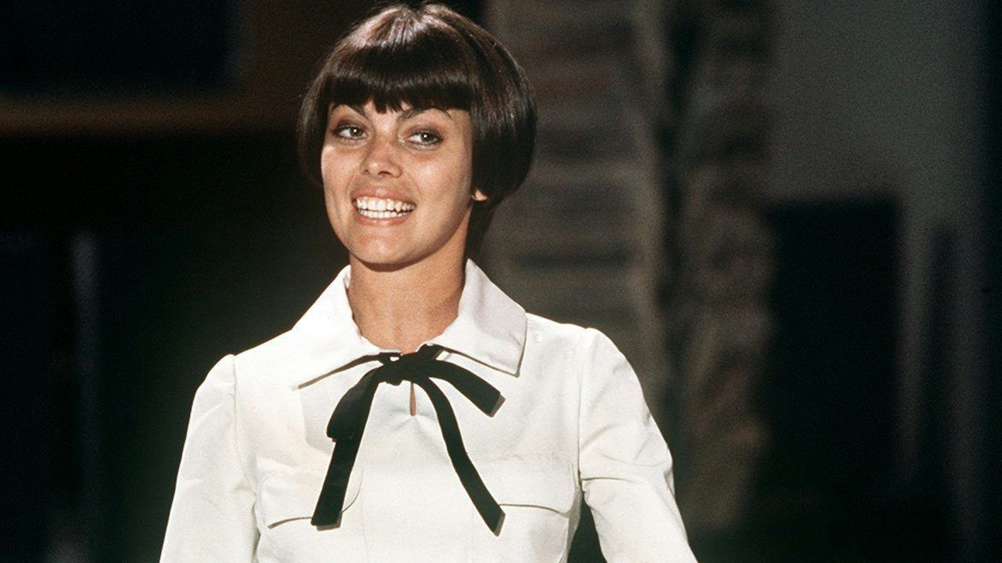 Die französische Schlager- und Chansonsängerin Mireille Mathieu bei einem Auftritt.