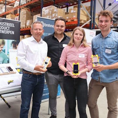 Im Gewerbegebiet Alte Ziegelei hat die oberbergische Brehmergroup eine neue Produktionsstätte eingerichtet. Zur Eröffnung des Standortes in Nümbrecht-Elsenroth begrüßte Thomas Brehmer auch Studierende aus den Niederlanden.