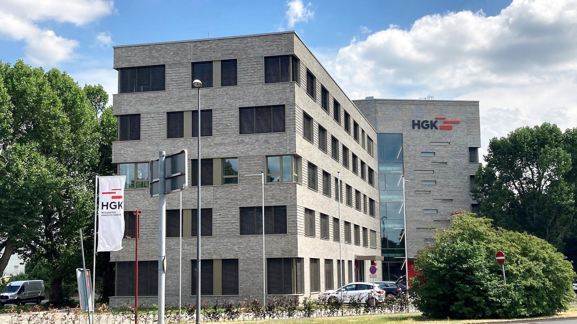 Die neue Unternehmenszentrale der HGK am Niehler Hafen.