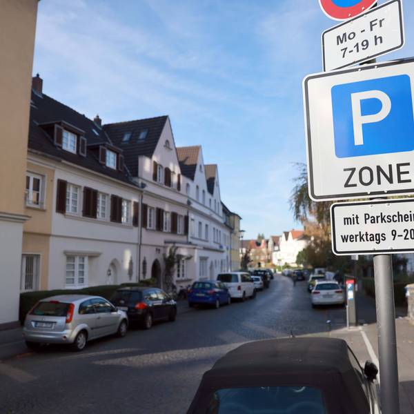 Köln, RSK, Thema Parken im Pauliviertel