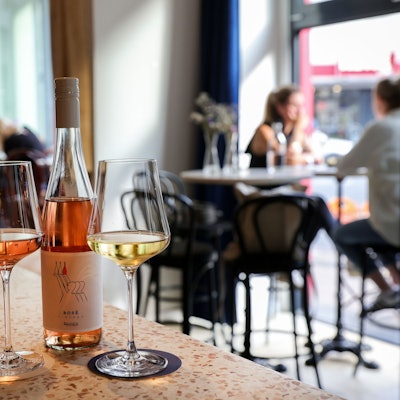 03.07.2023, Köln: Die Weinbar Bredouille.
Foto: Michael Bause