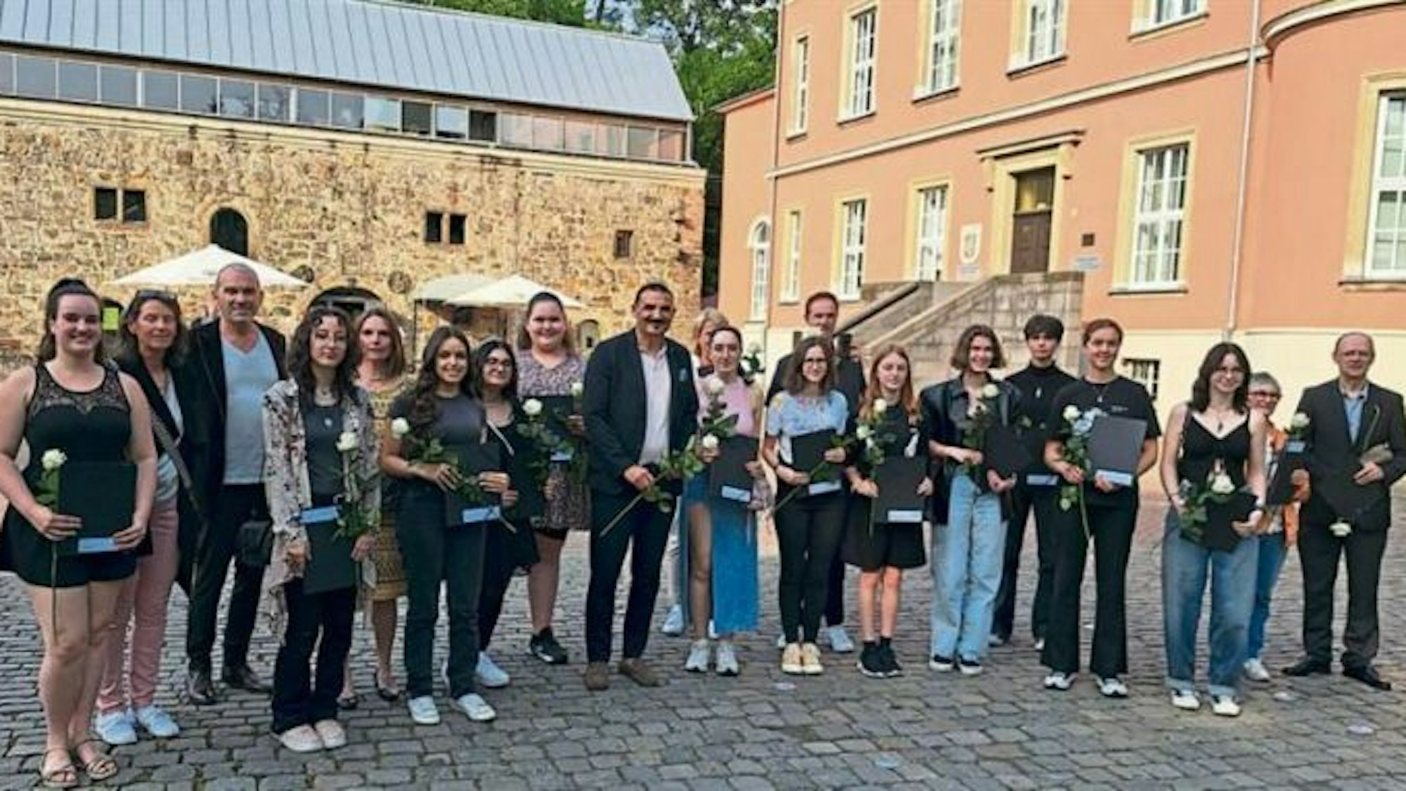 Teilnehmer des Förderpreises für junge Künstlerinnen und Künstler.