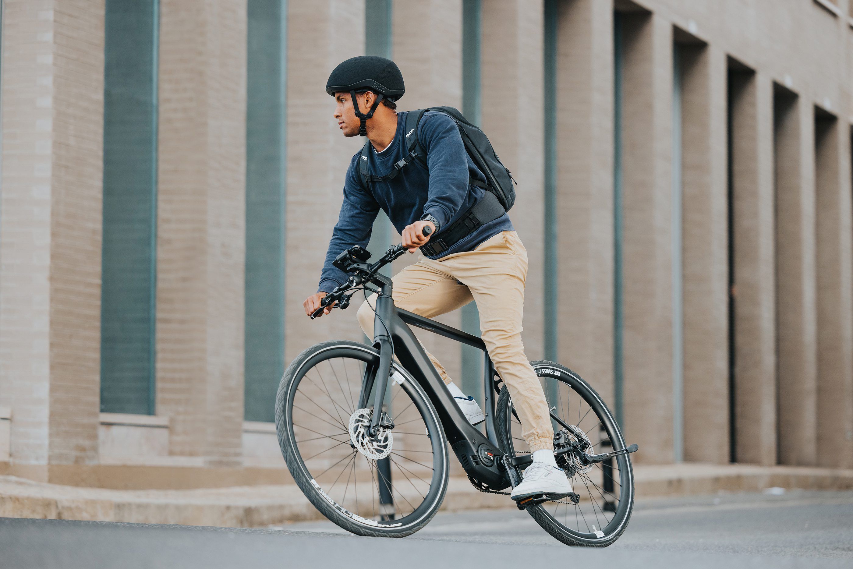 Längst auch ein Teil des Lifestyles: Immer mehr Arbeitnehmer fahren mit dem geleasten E-Bike zur Arbeit.