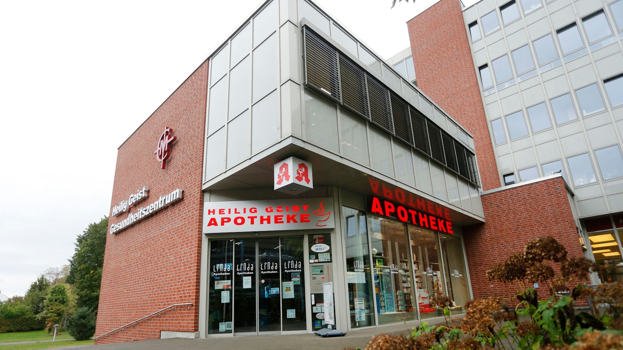 In der Heilig-Geist-Apotheke in Longerich wurde 2019 das Glukose-Gemisch verabreicht.